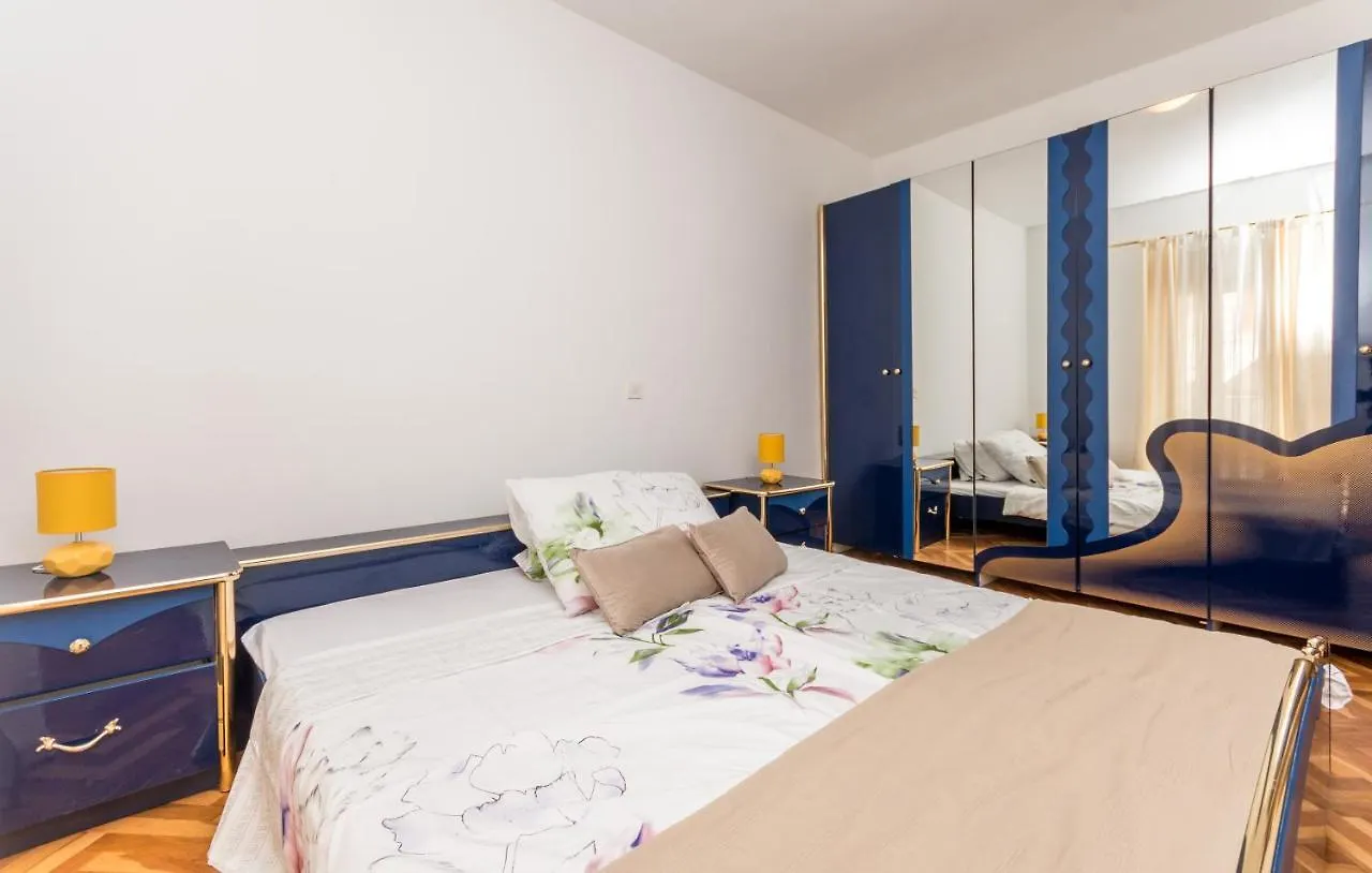 Apartment Pavla With Pool زادار 0*,  كرواتيا
